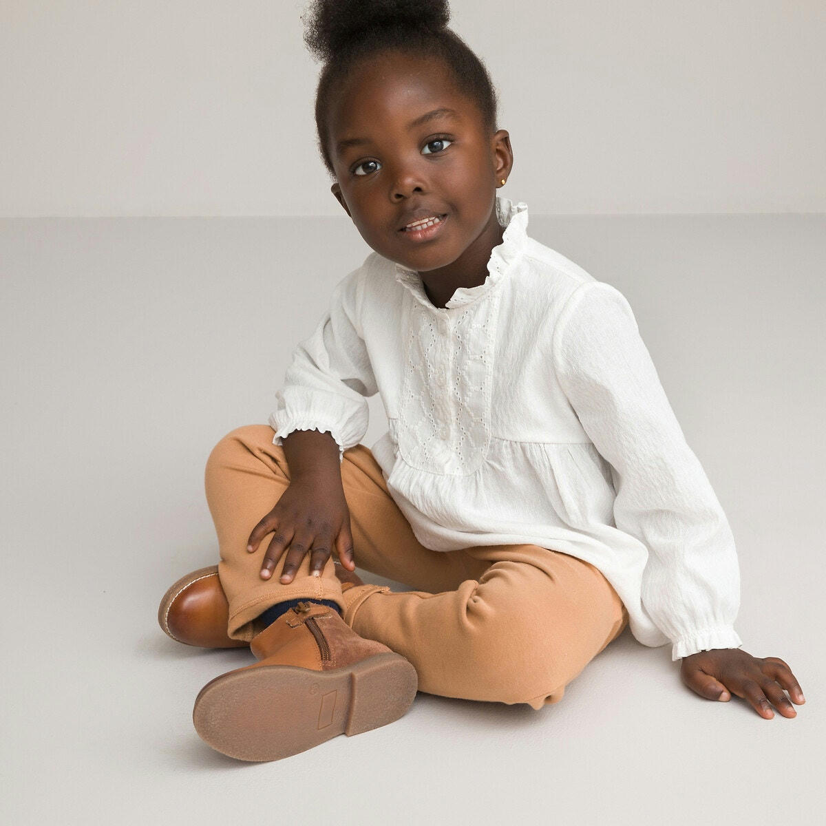 Blouse col victorien à manches longues