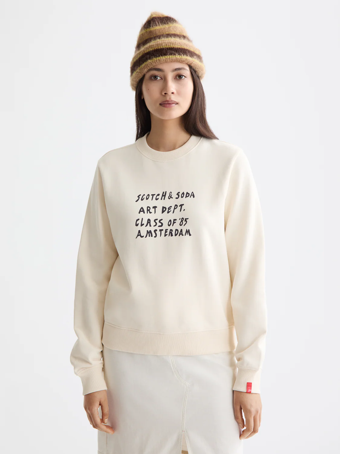 Regular Fit Sweatshirt With Chest Artwork