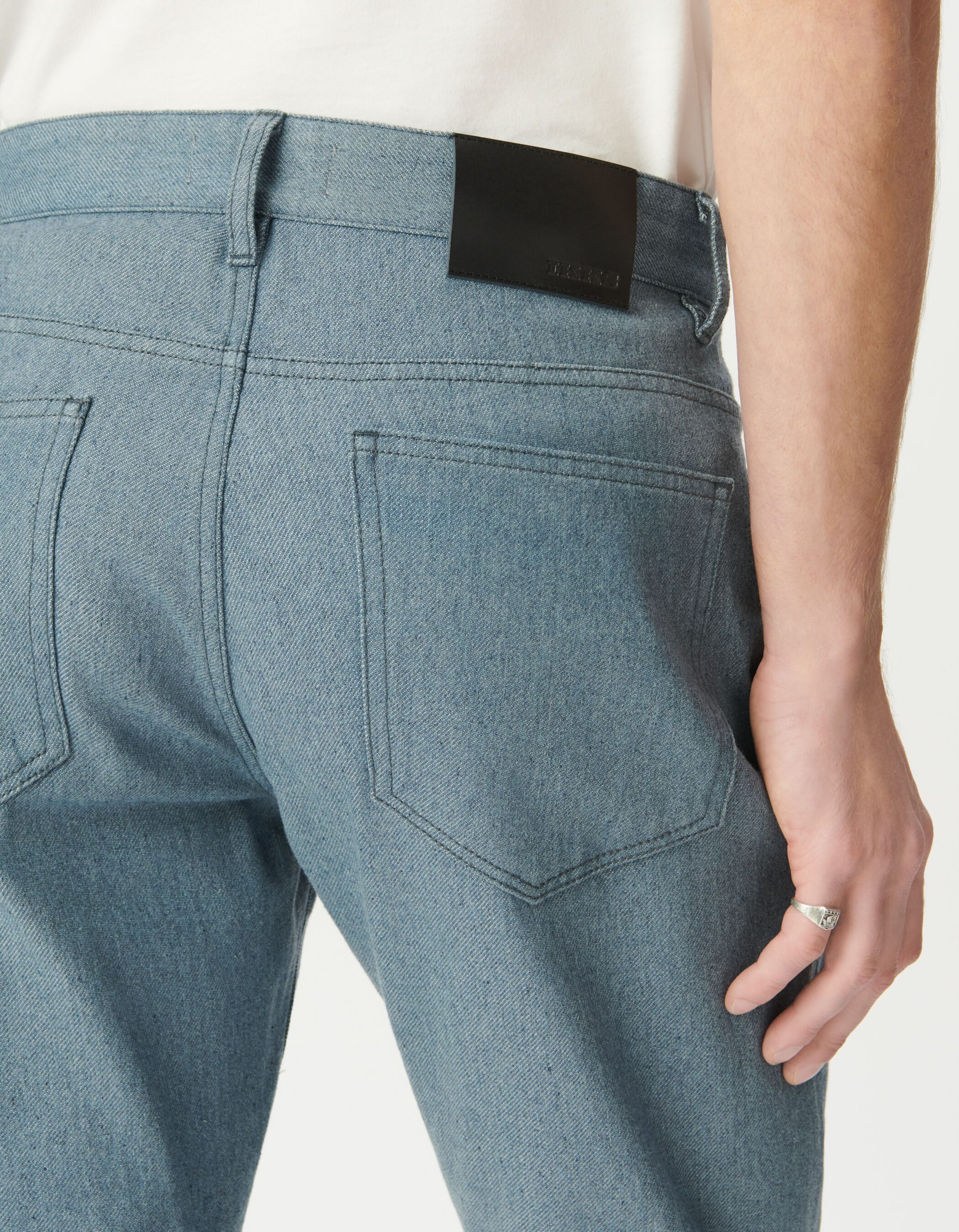 Jean tapered bleu effet chiné Ben Homme
