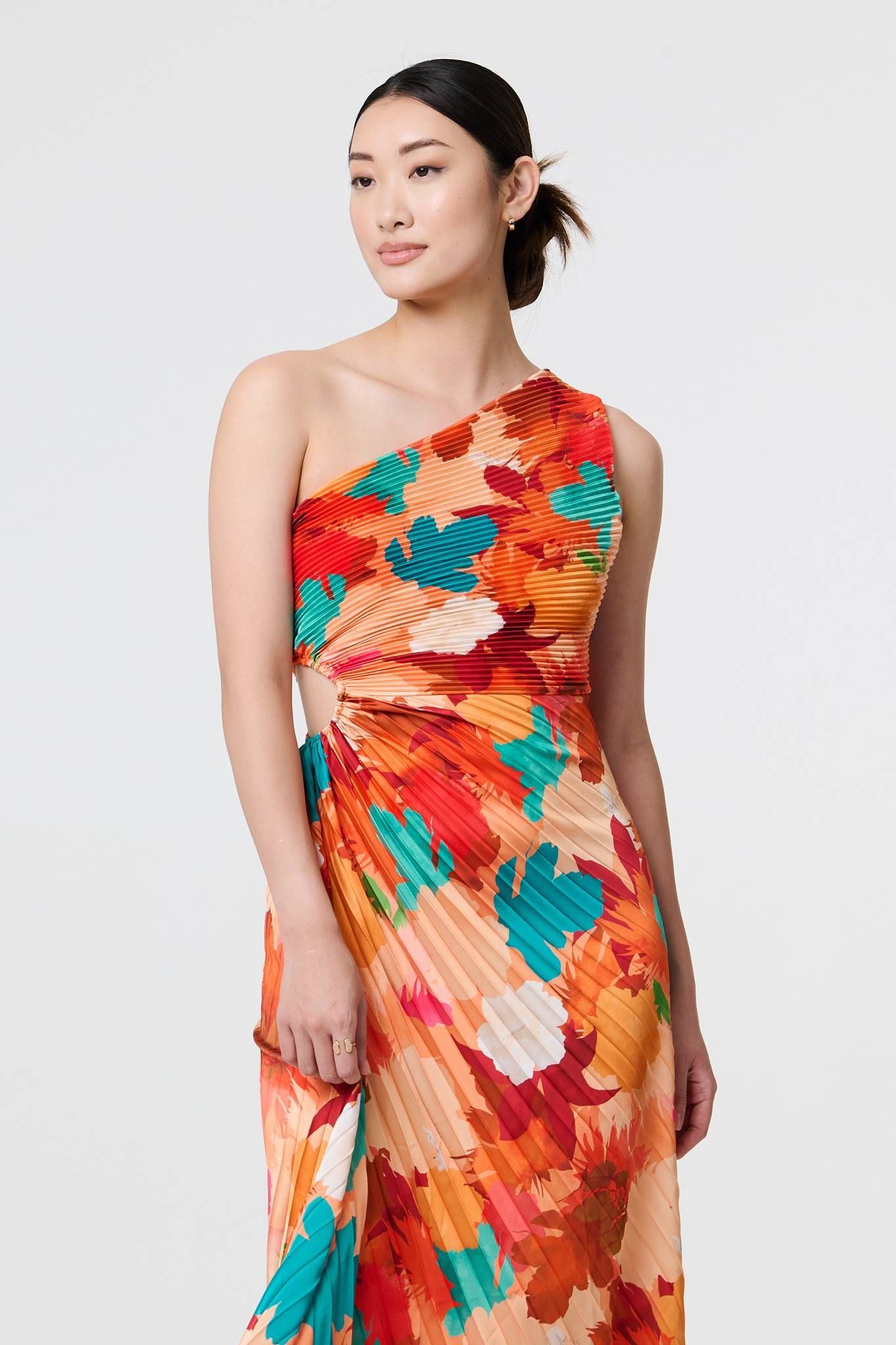 Izabel London Floral One-Shoulder Pleated Maxi Dress
