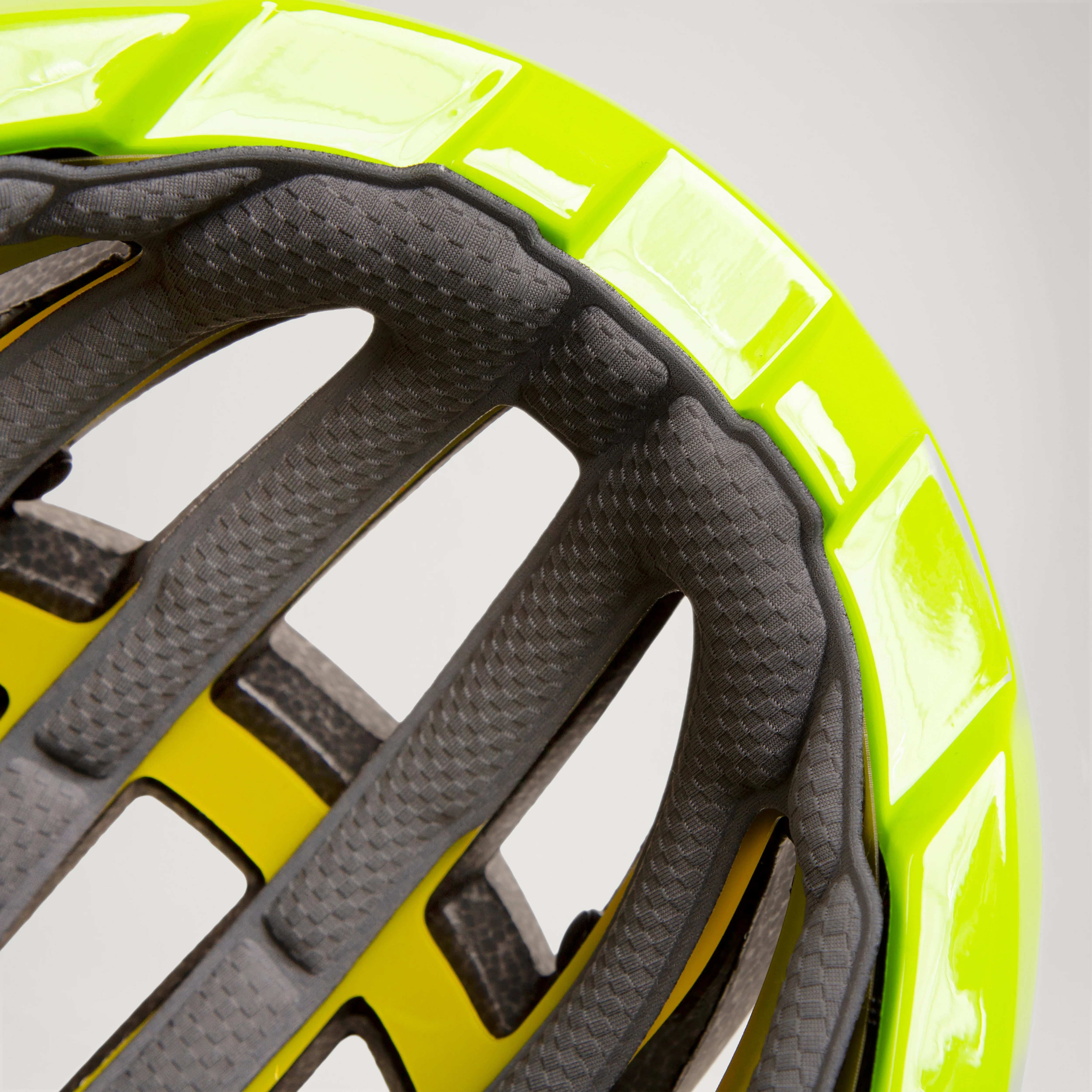 FS260 Mips® Helmet - Bright Yellow