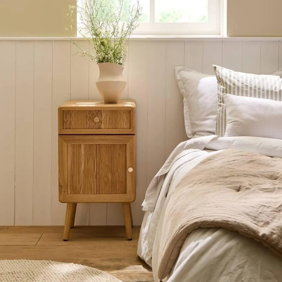 Calicosy - AVA Nachtkastje 1 lade - Licht hout - 35x42x71 cm