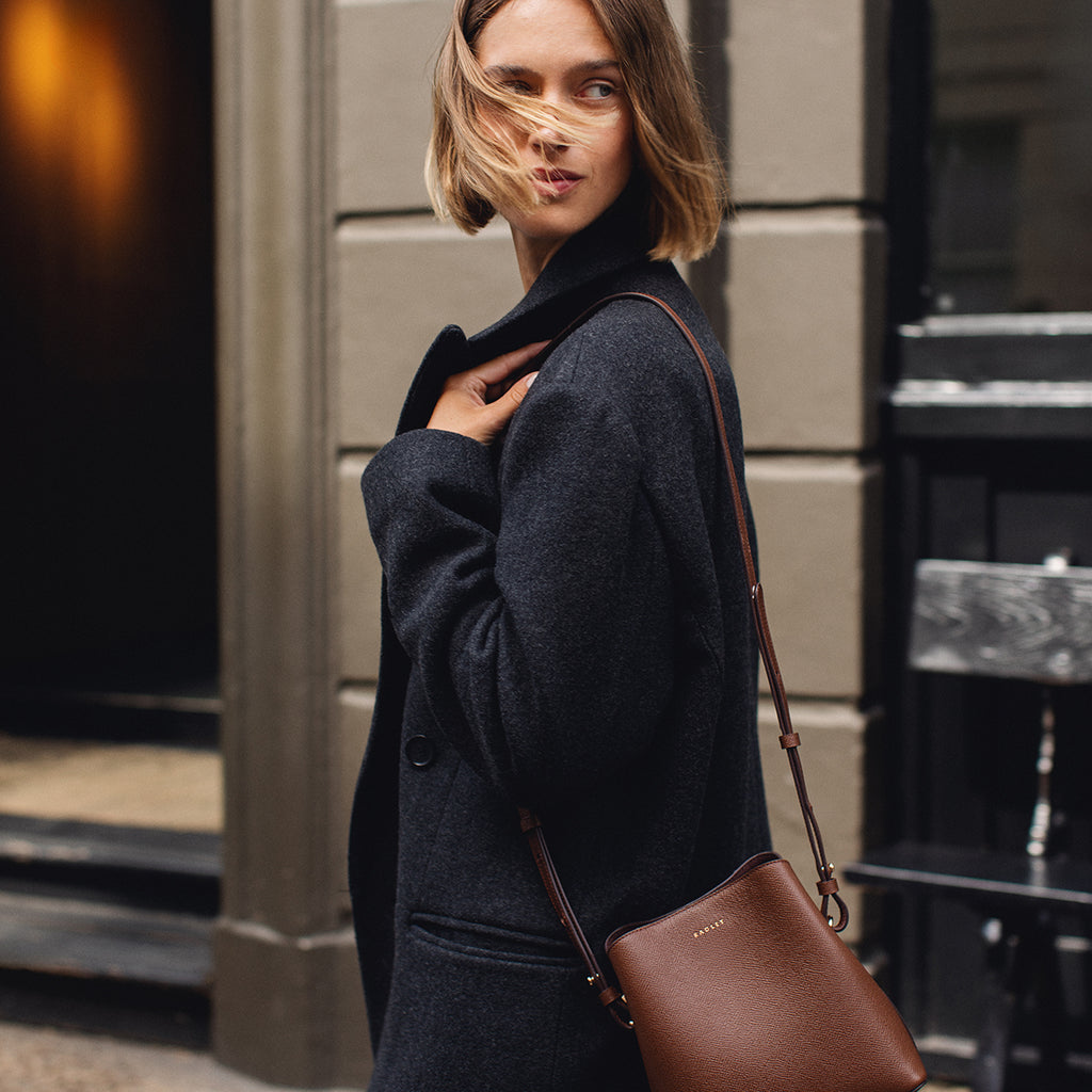 Dukes Place - Small Compartment Cross Body Bag