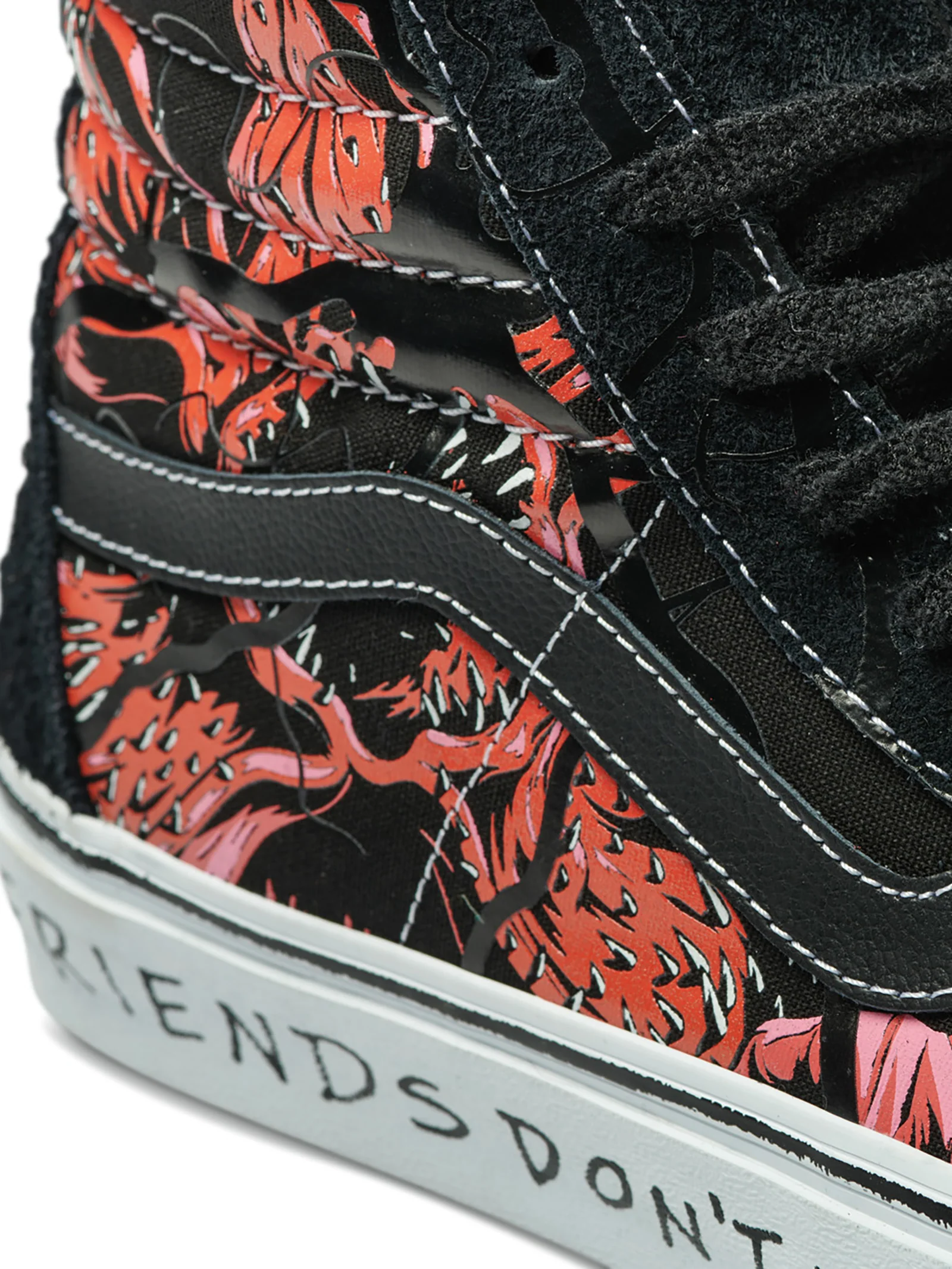 Unisex Stranger Things Sk8-Hi Reissue Sneakers