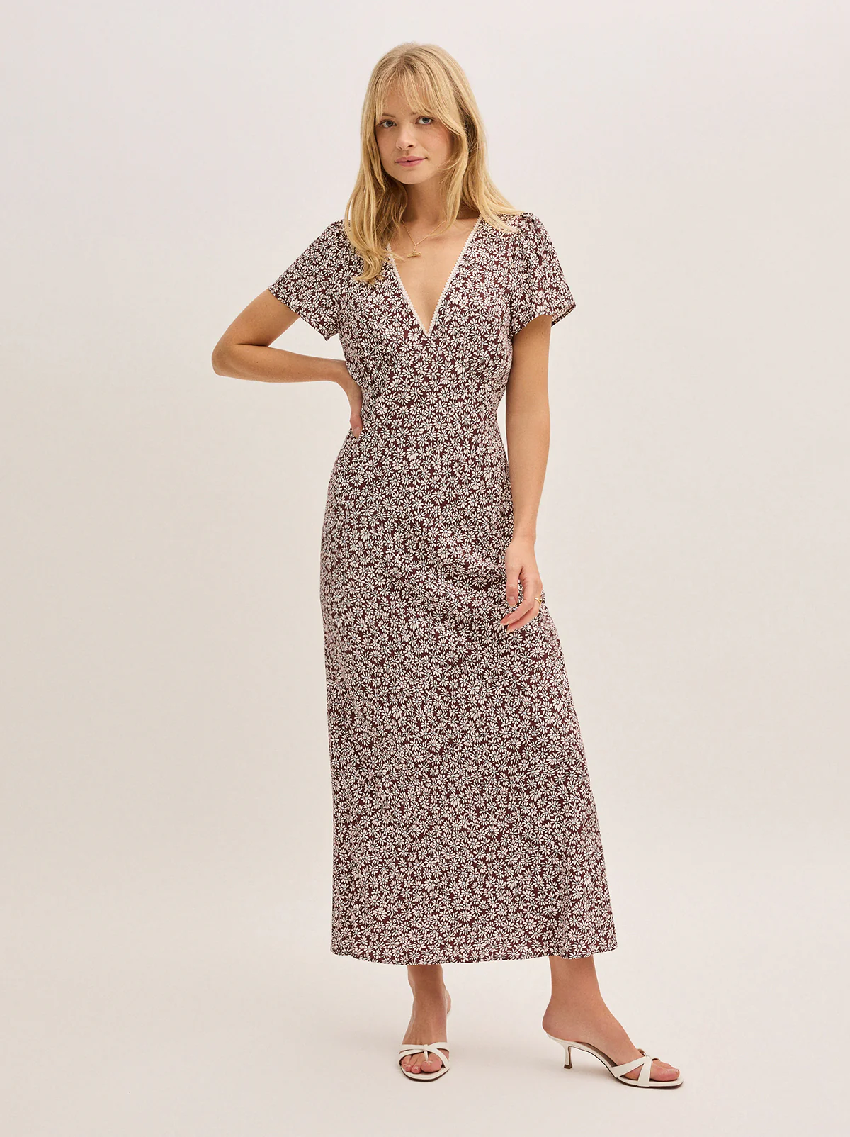 Talia Aubergine Daisy Print Dress