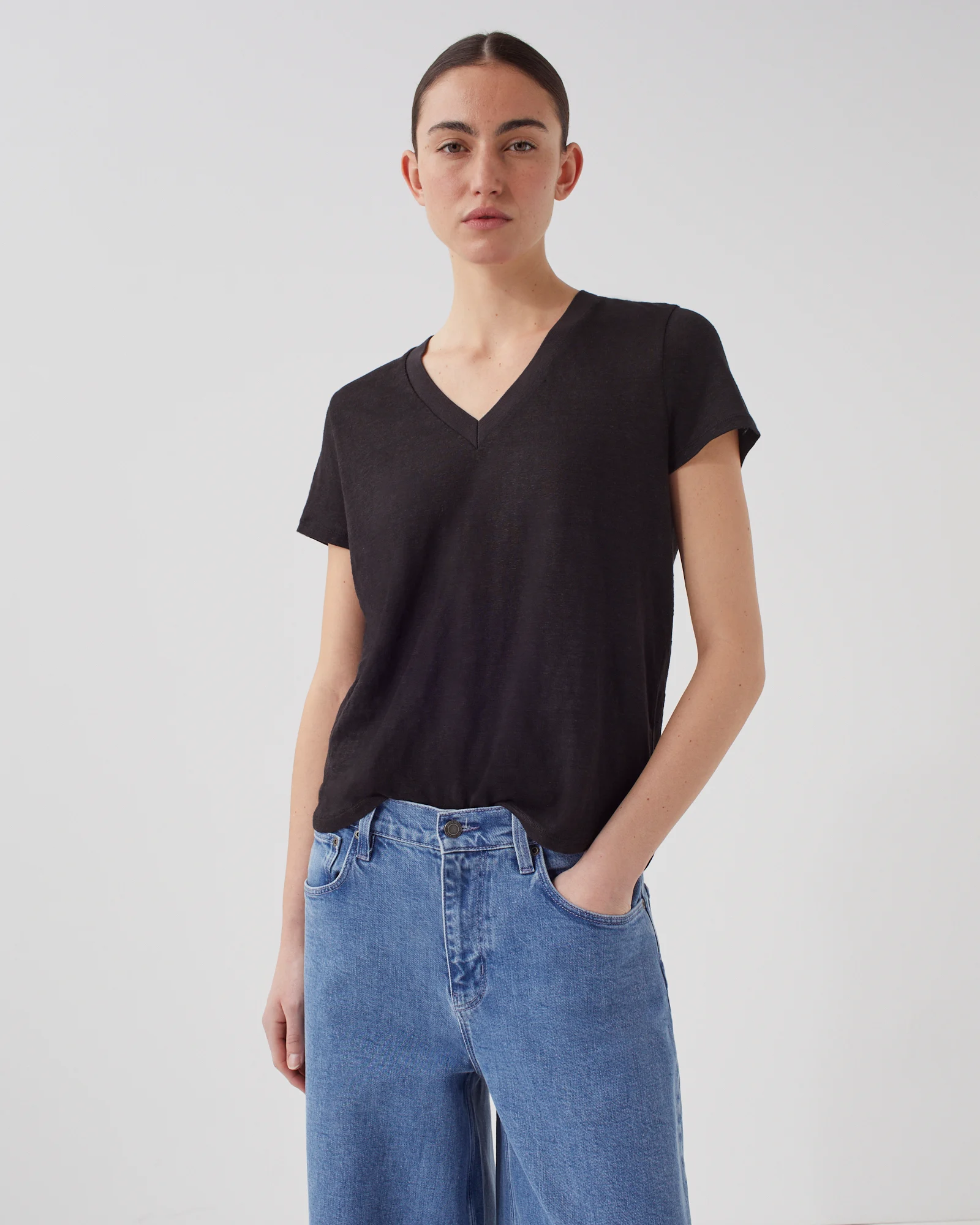 T-shirt col V en lin SARAH