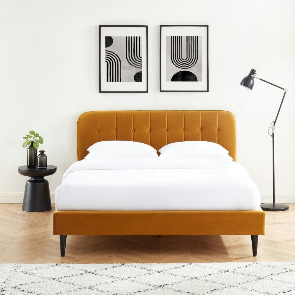 TORGO - Lit matelassé en velours 160x200cm jaune moutarde