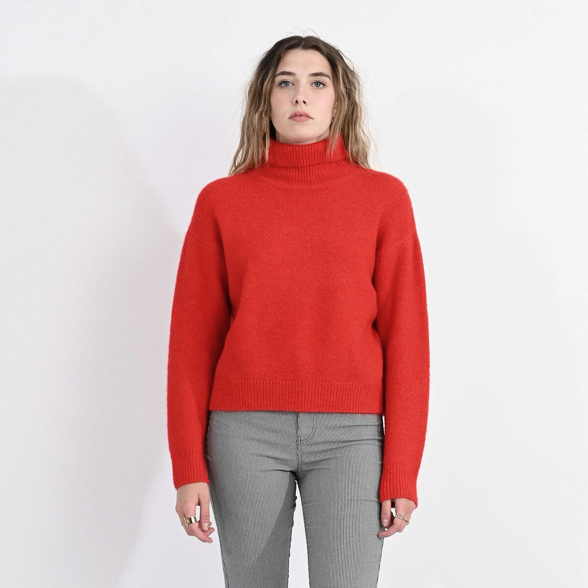 Pull  col roulé