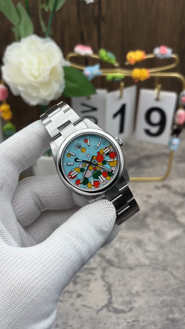 Rolex Oyster Perpetual 41 Celebration Dial 124300 style -77