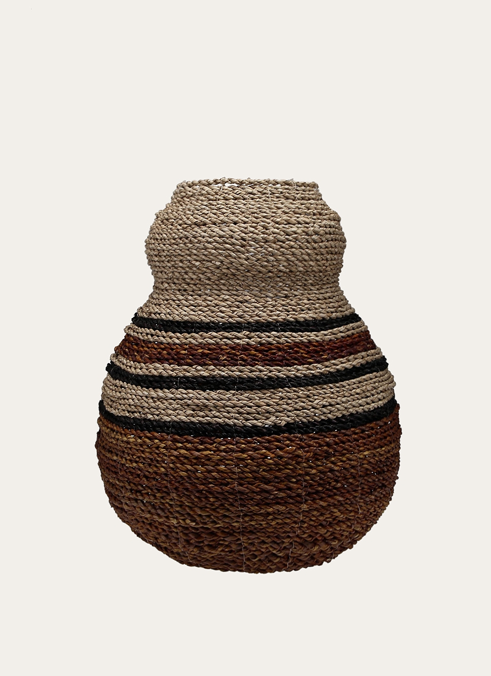 VASE EN FIBRES NATURELLES MÉNIR BEIGE / OCRE