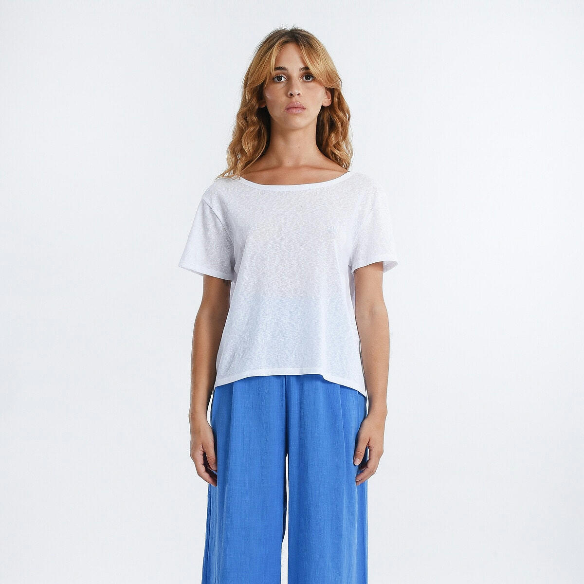 T-shirt manches courtes dos ouvert croisé