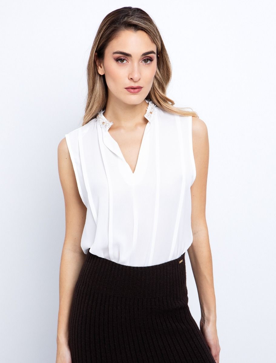 Μπλούζα με πέρλες