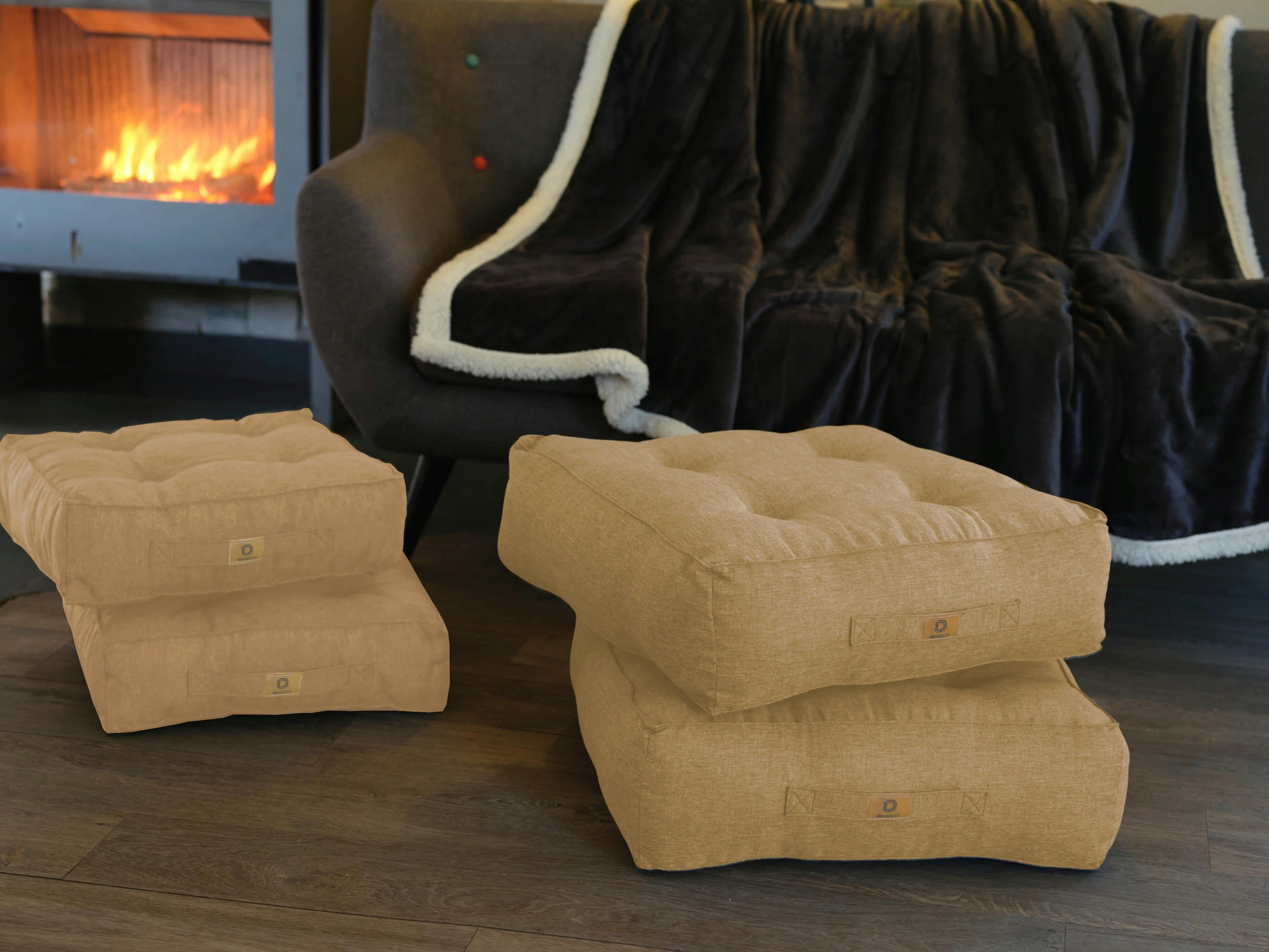 - Lot de 2 coussins de sol effet lin 54 x 54 x 18 cm - beige