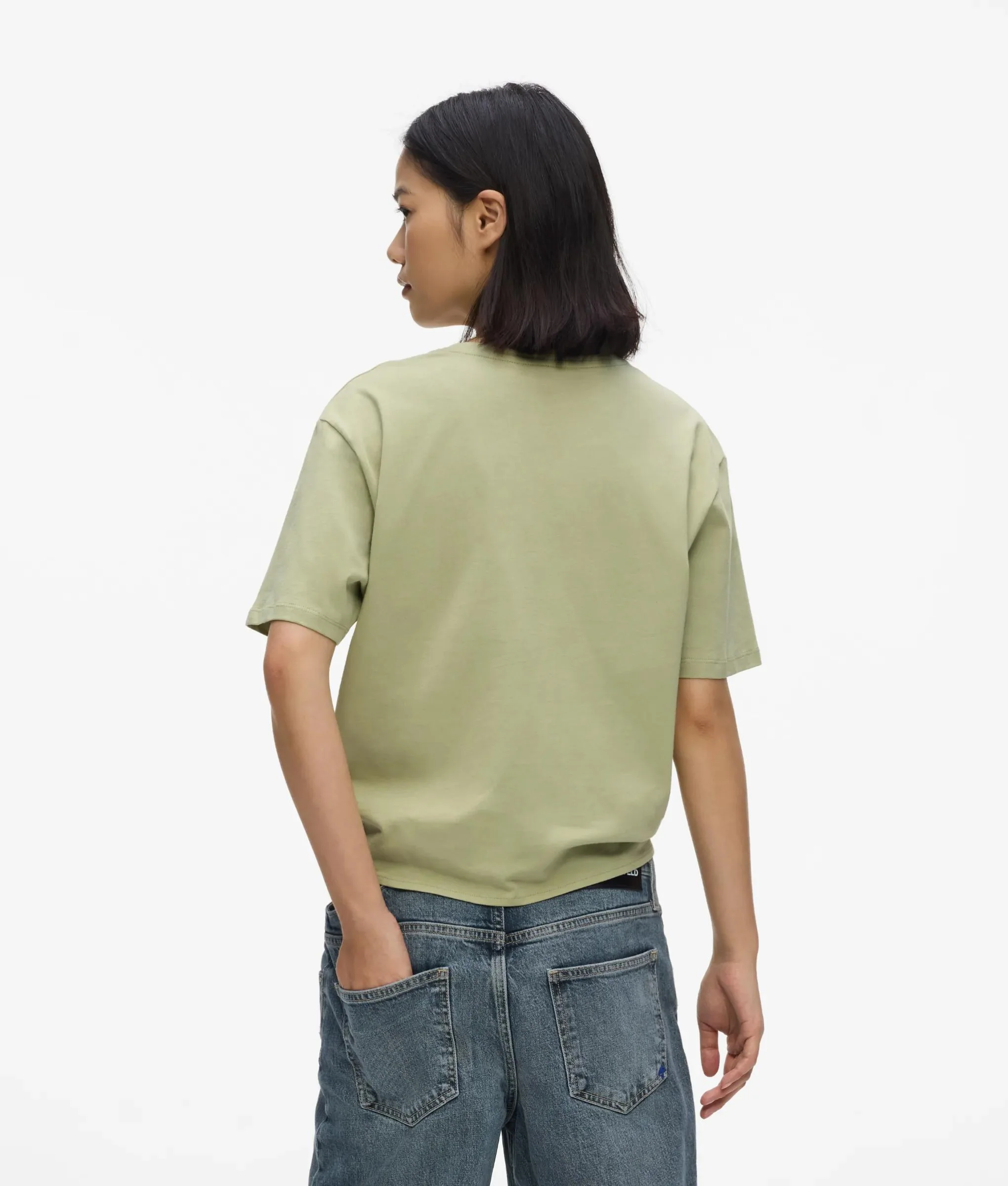 T-shirt avec cravate, coupe ajustée