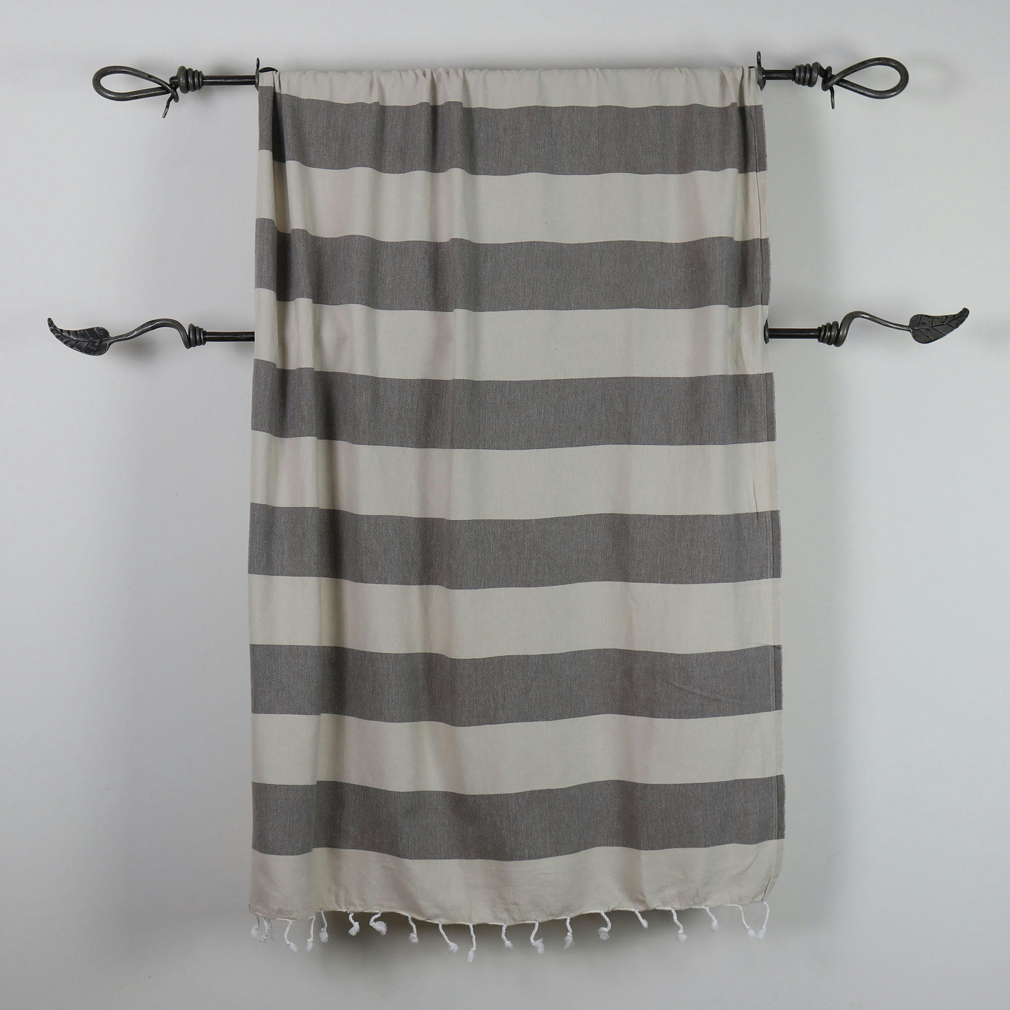 - Fouta en coton avec franges taupe et beige 100x160cm
