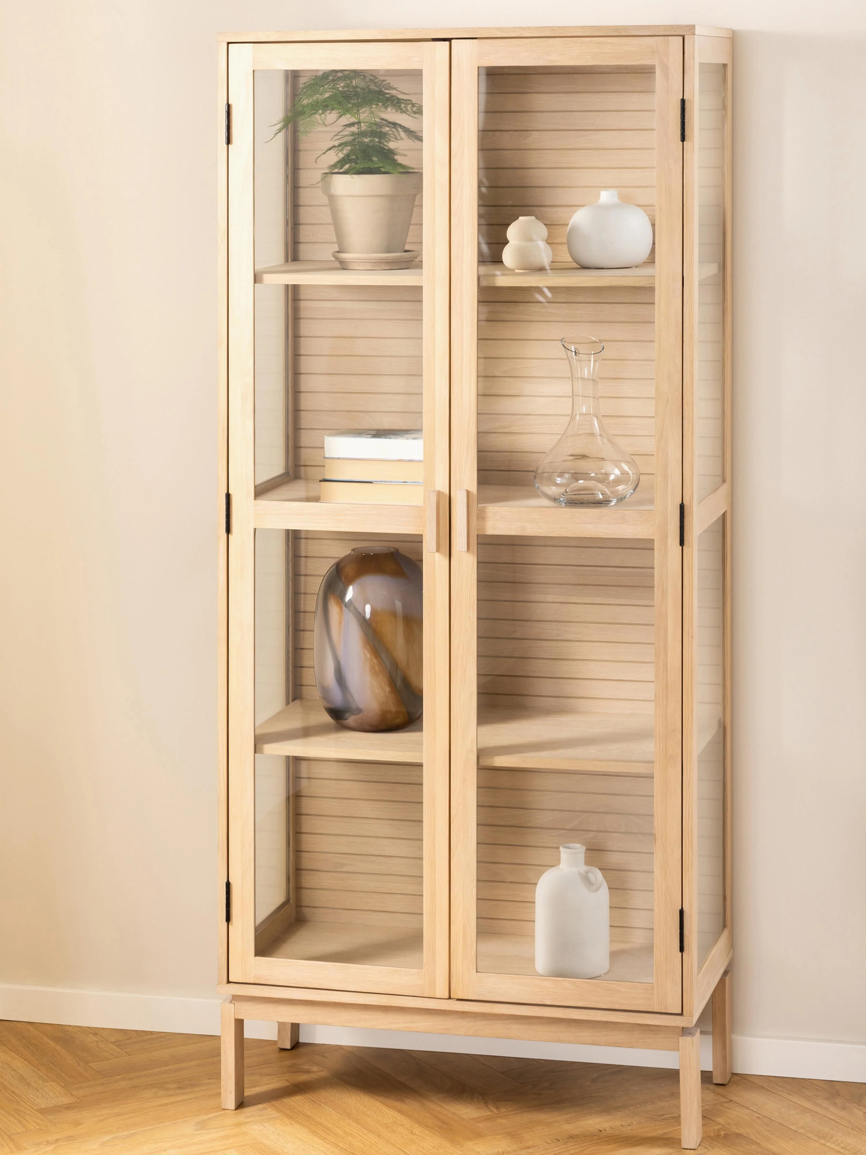 Holz-Vitrine Linley mit Glastüren