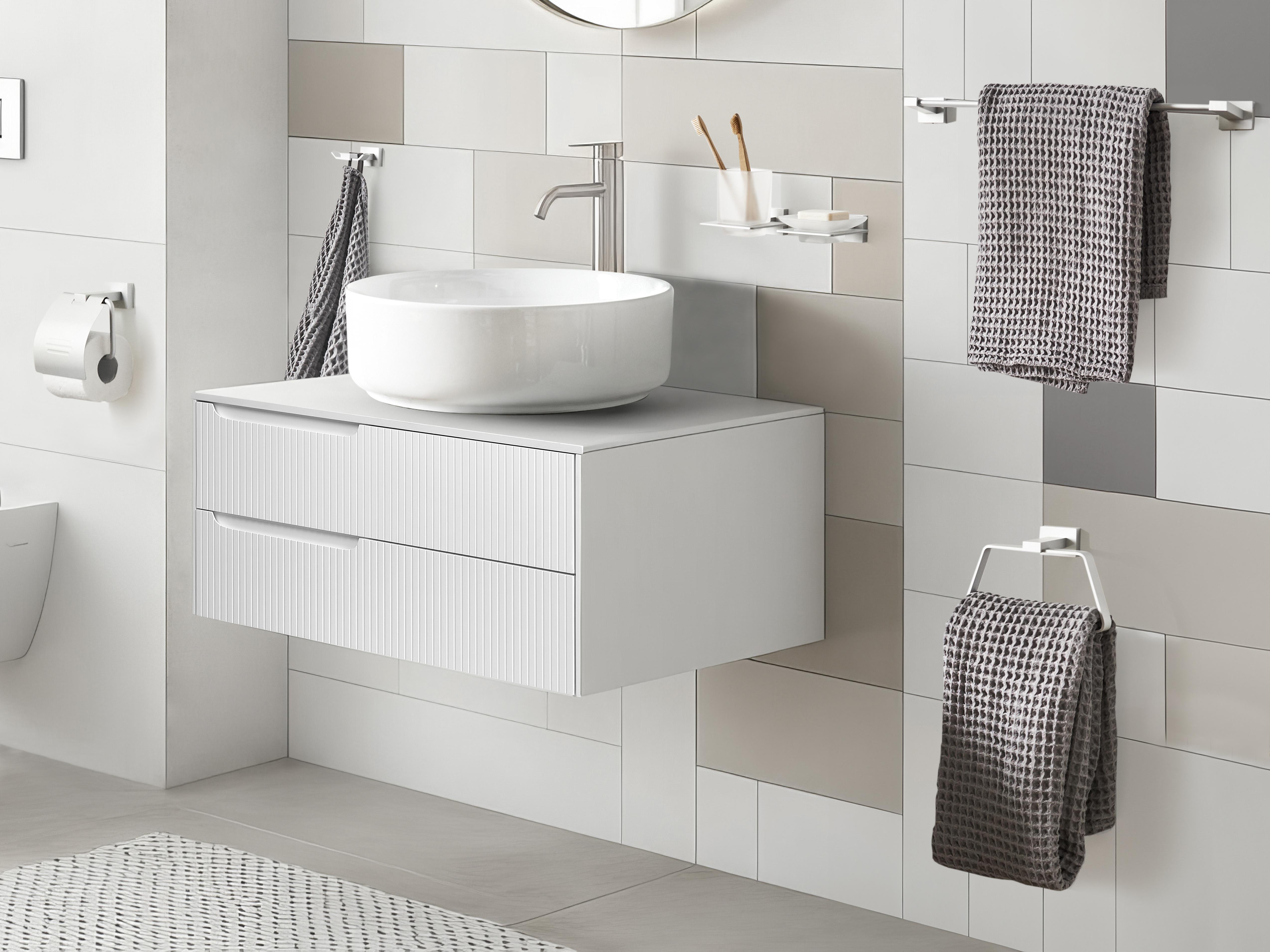 6-Piece Bathroom Hardware Set RIOHACHA with Towel Bars and Hooks Silver