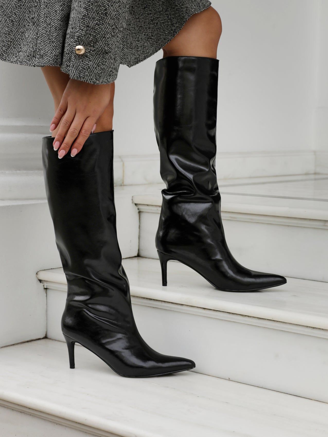Linzi Onyx Black High Shine Pointed Toe High Leg Heeled Boots