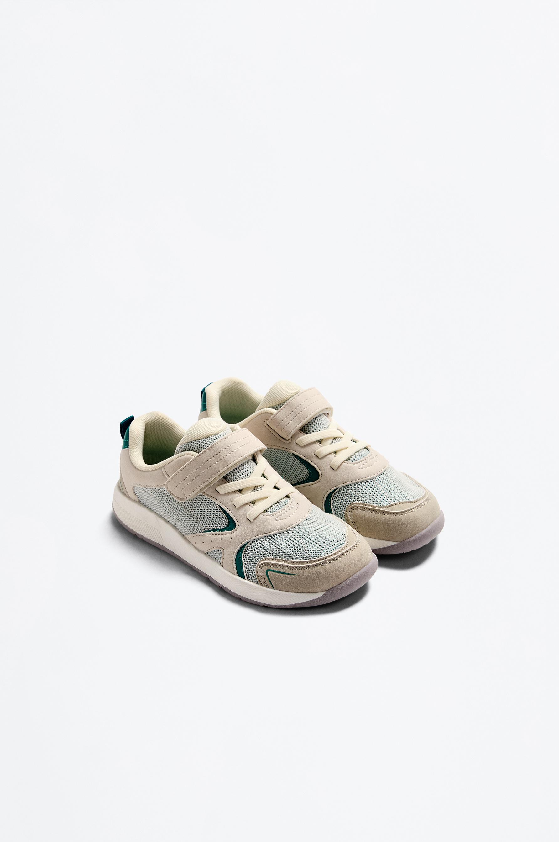 Deportivo street barefoot