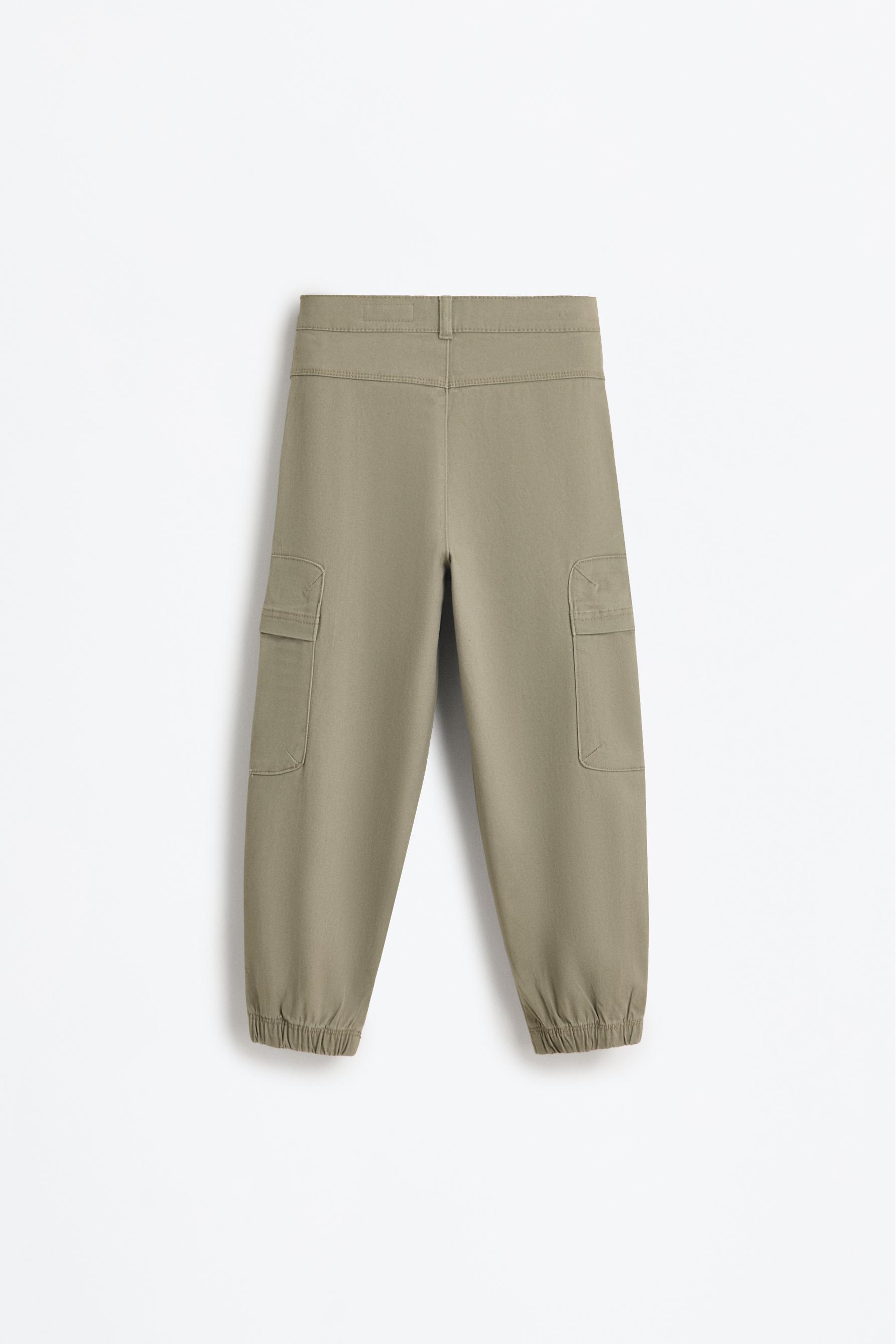 Pantalón cargo