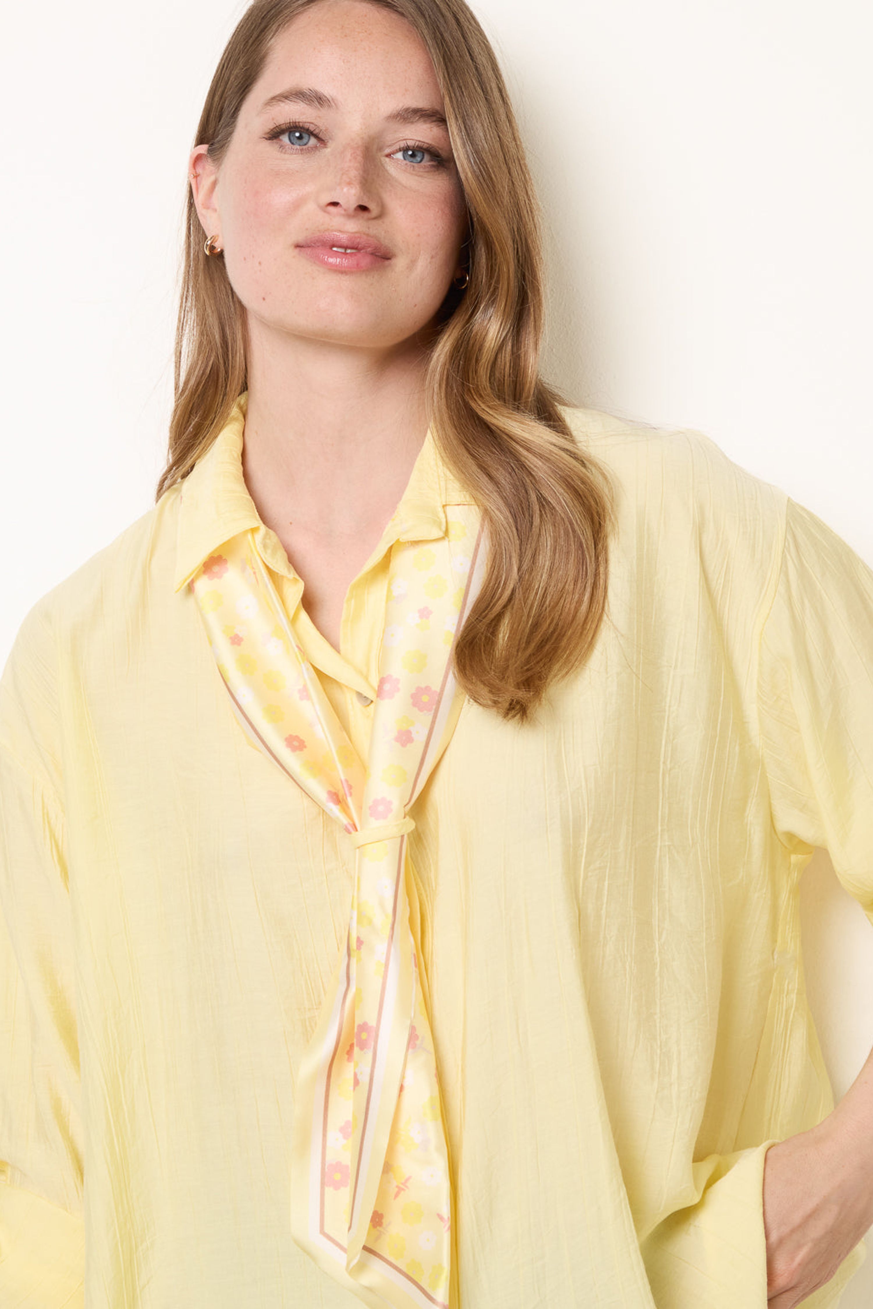 Blue Vanilla Lemon Scarf Viscose Crinkle Shirt