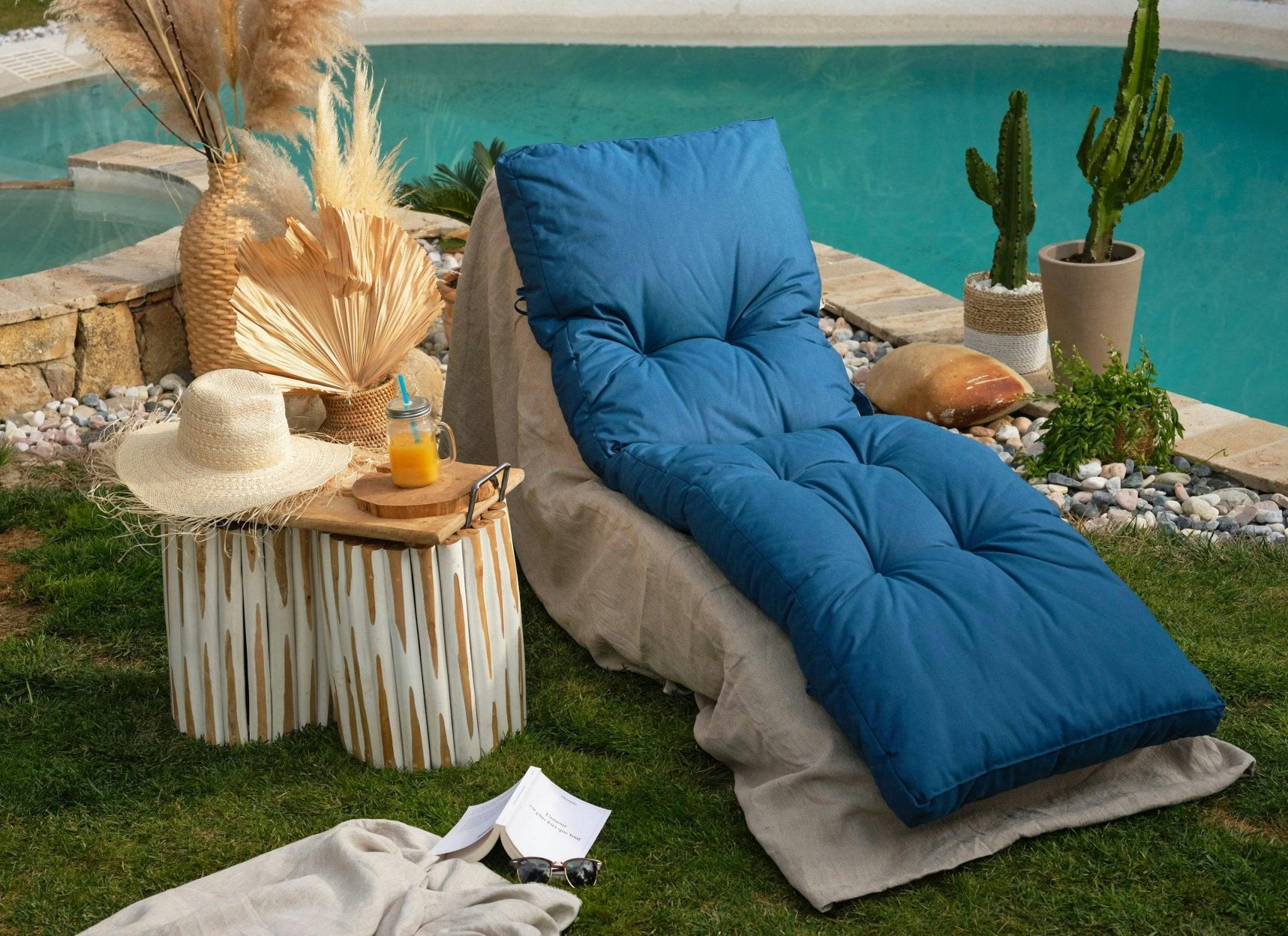 - Coussin pour bain de soleil en polyester 185 x55cm bleu pétrole