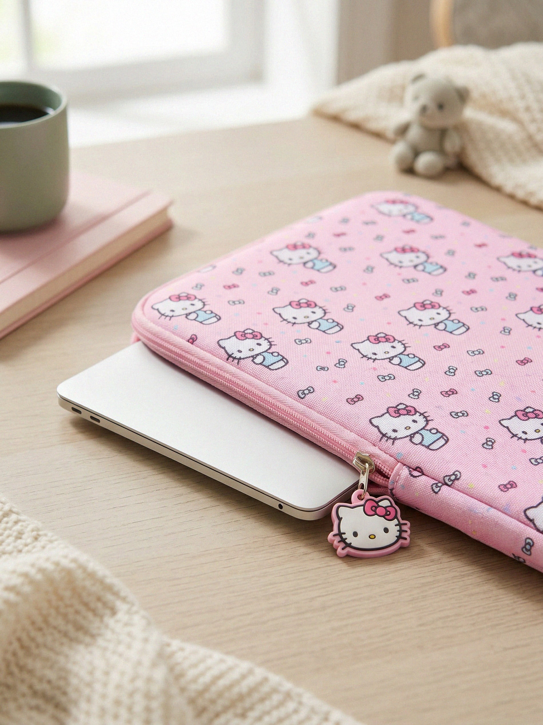 Etui na tablet Hello Kitty