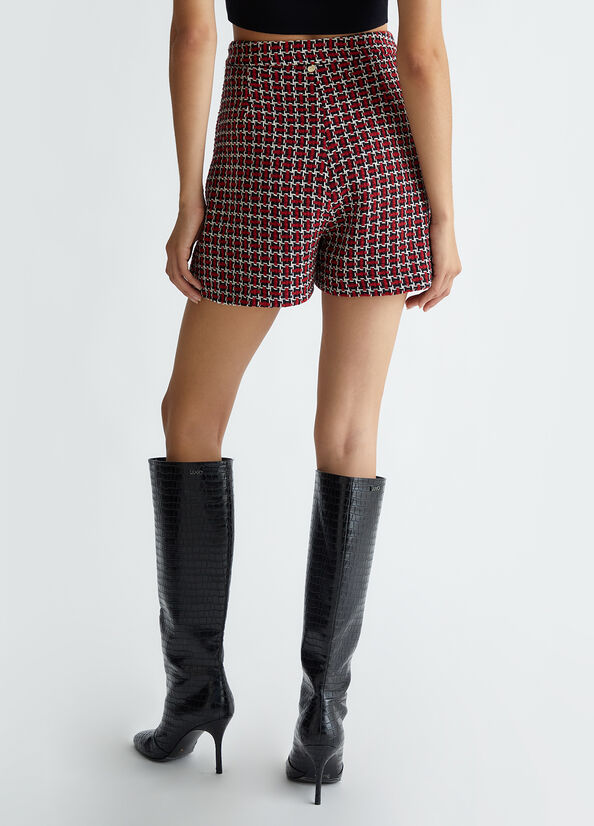 Short in tweed