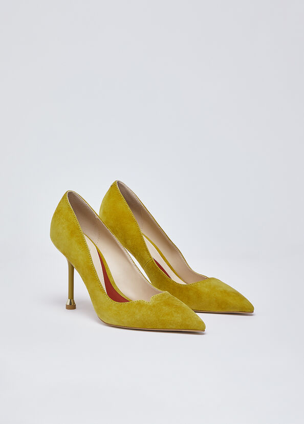 D&eacute;collet&eacute; in camoscio