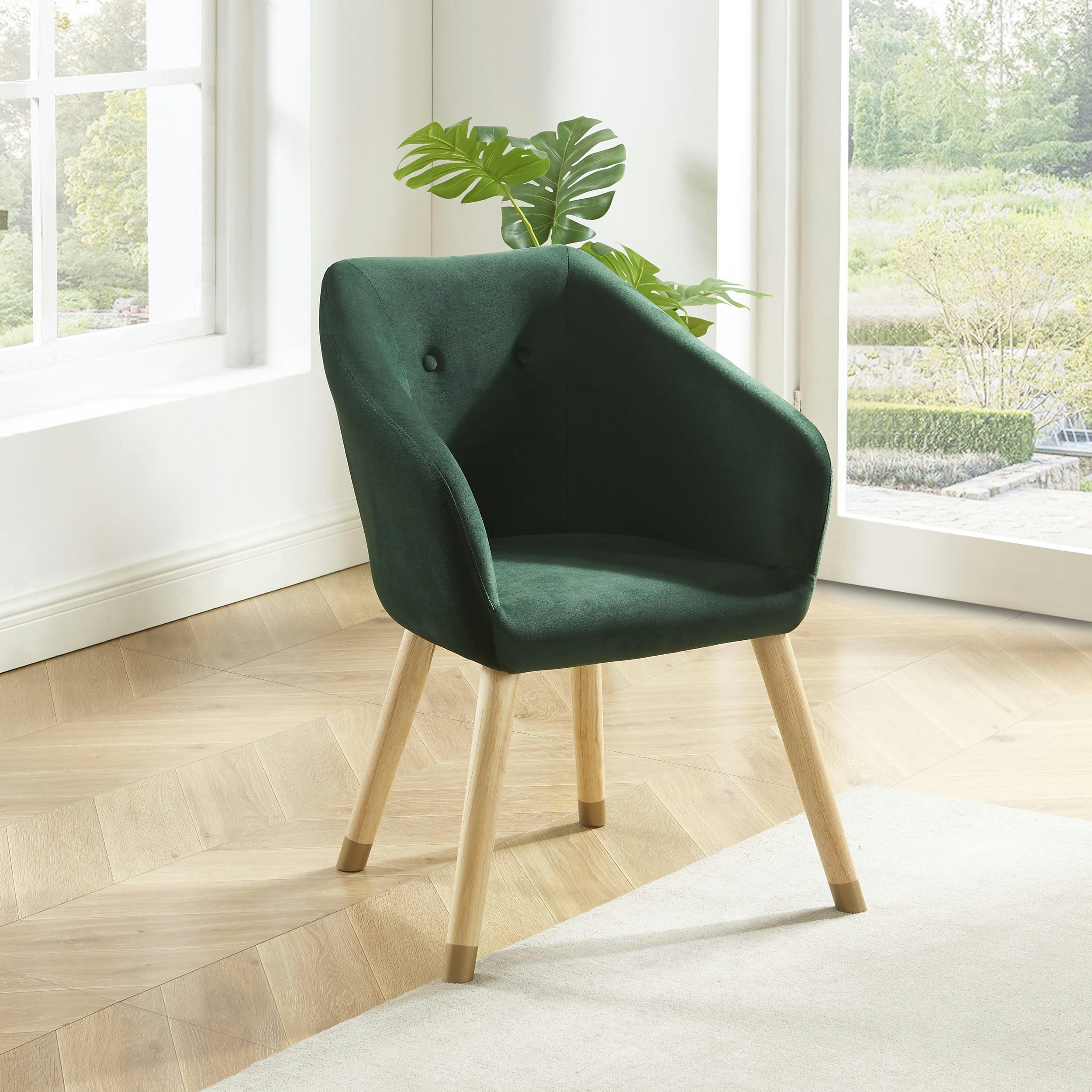 HILDA - Fauteuil   en velours vert avec piètement bois et doré