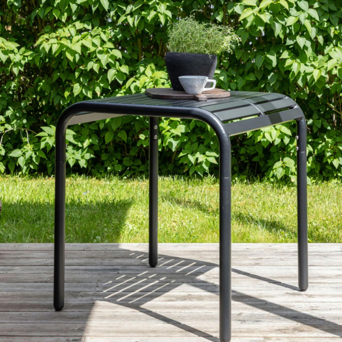 ANGELE - Table de jardin en aliminium 70x70cm noir