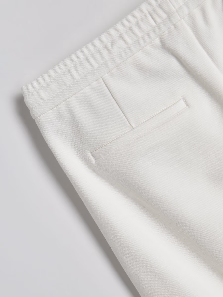 Regular Shorts