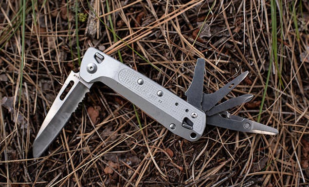 Leatherman Free K4X Multi-Tool & Pocket Knife | 9 Tools Silver
