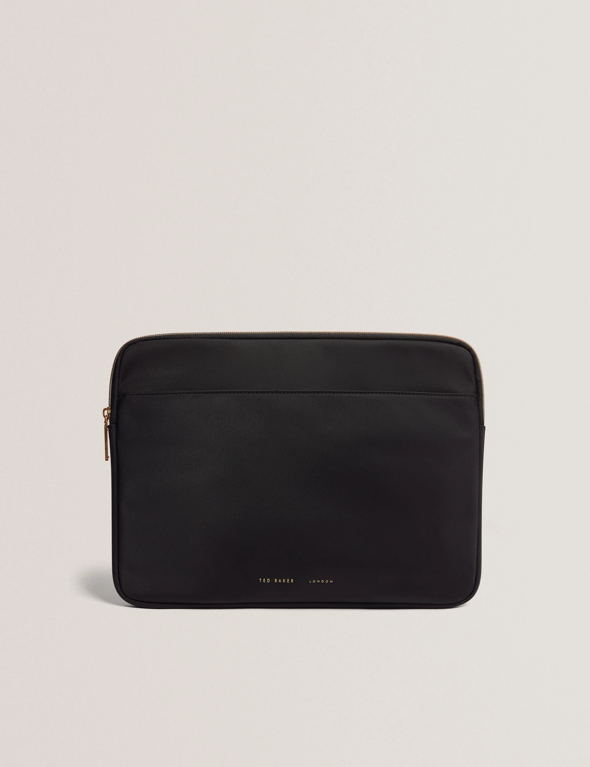 NYTALIA | BLACK