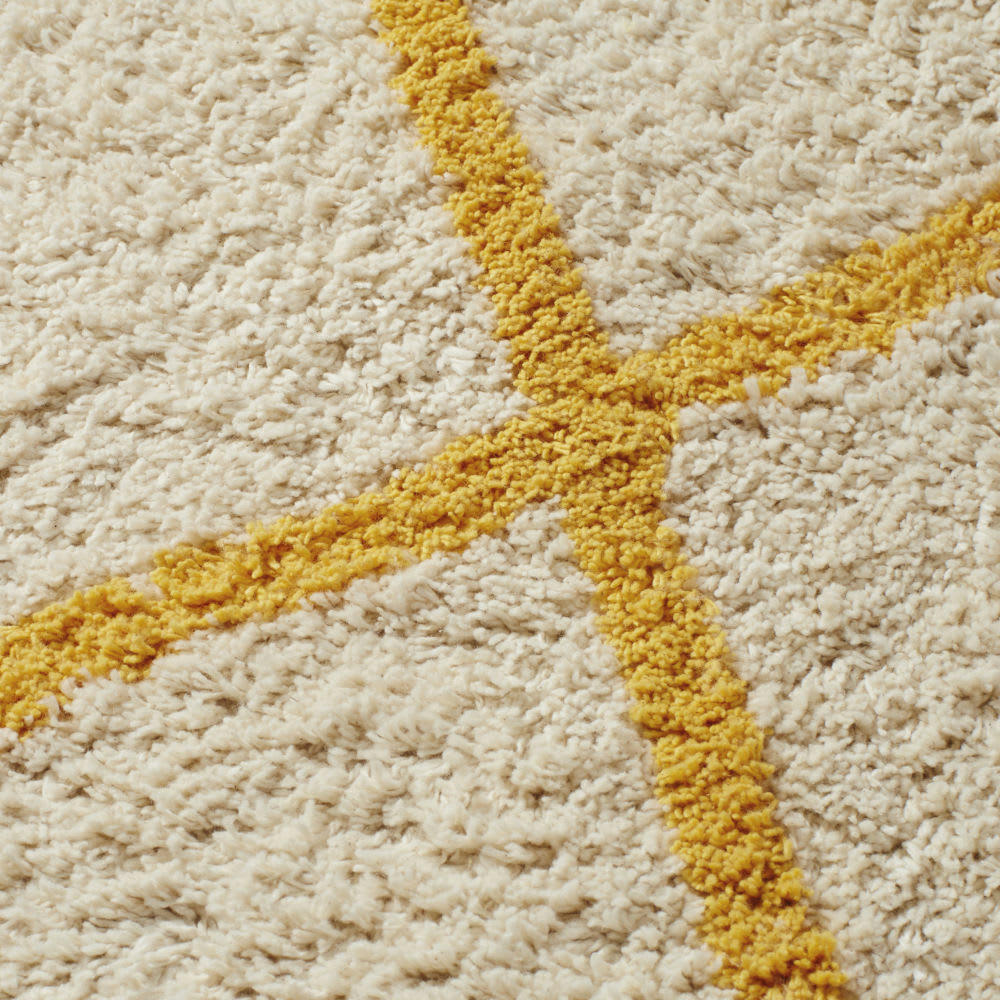 MIRIAN - Tapis berbère en coton écru motifs graphiques jaune moutarde 120x180