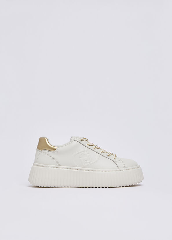 Sneakers in pelle con maxi logo