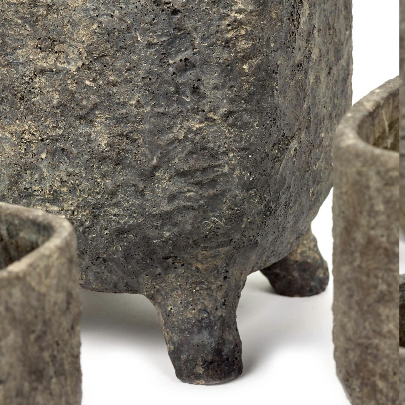 - Pot Dino Haut Medium