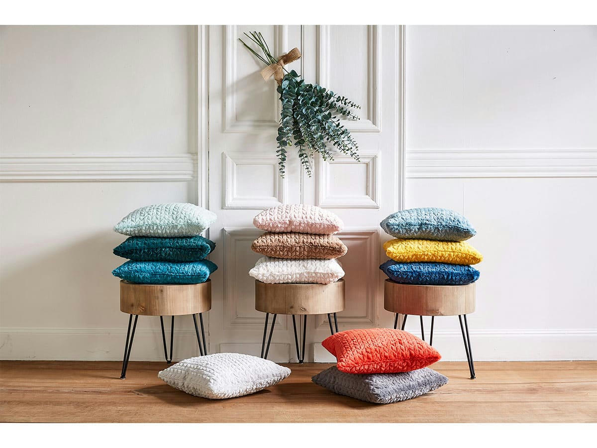 CHEVRON - Coussin taupe   40x40 cm en polyester  marron