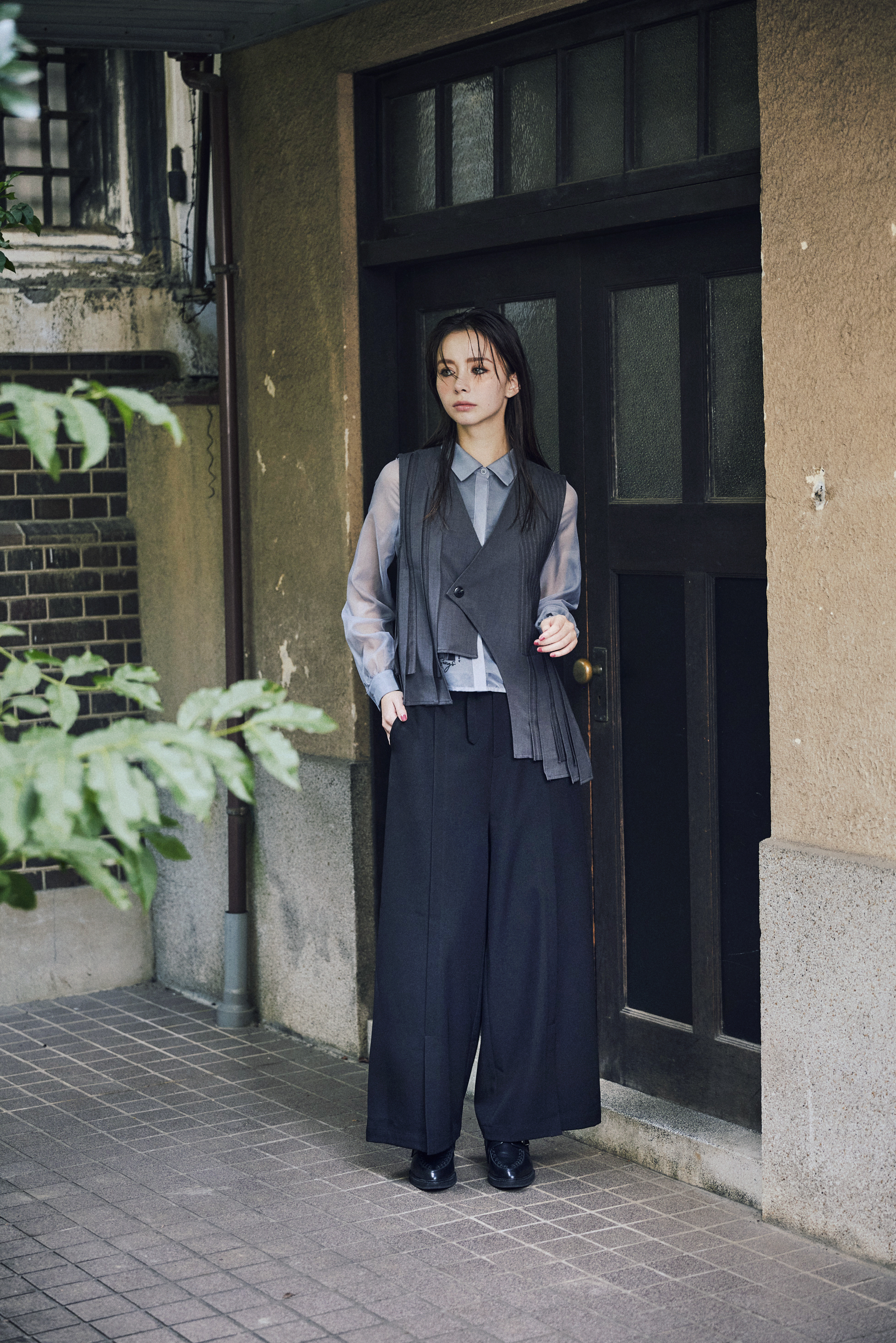 Slit Detail Pants - 25WDB293D