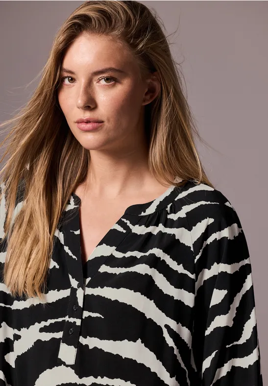 Gemusterte Raglan-Bluse