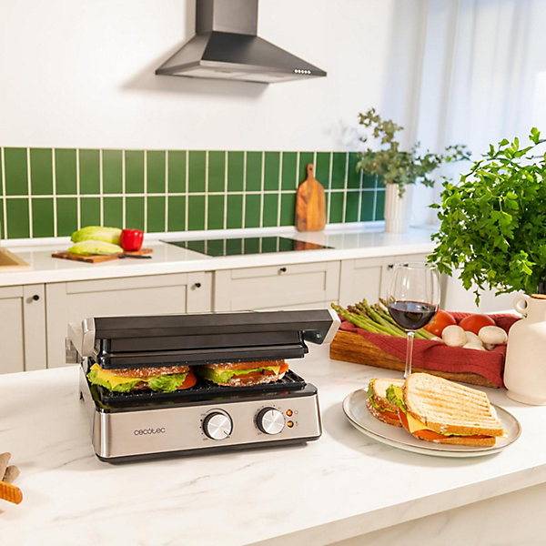 Grill Cecotec Blaze 2400W RockStone Noir