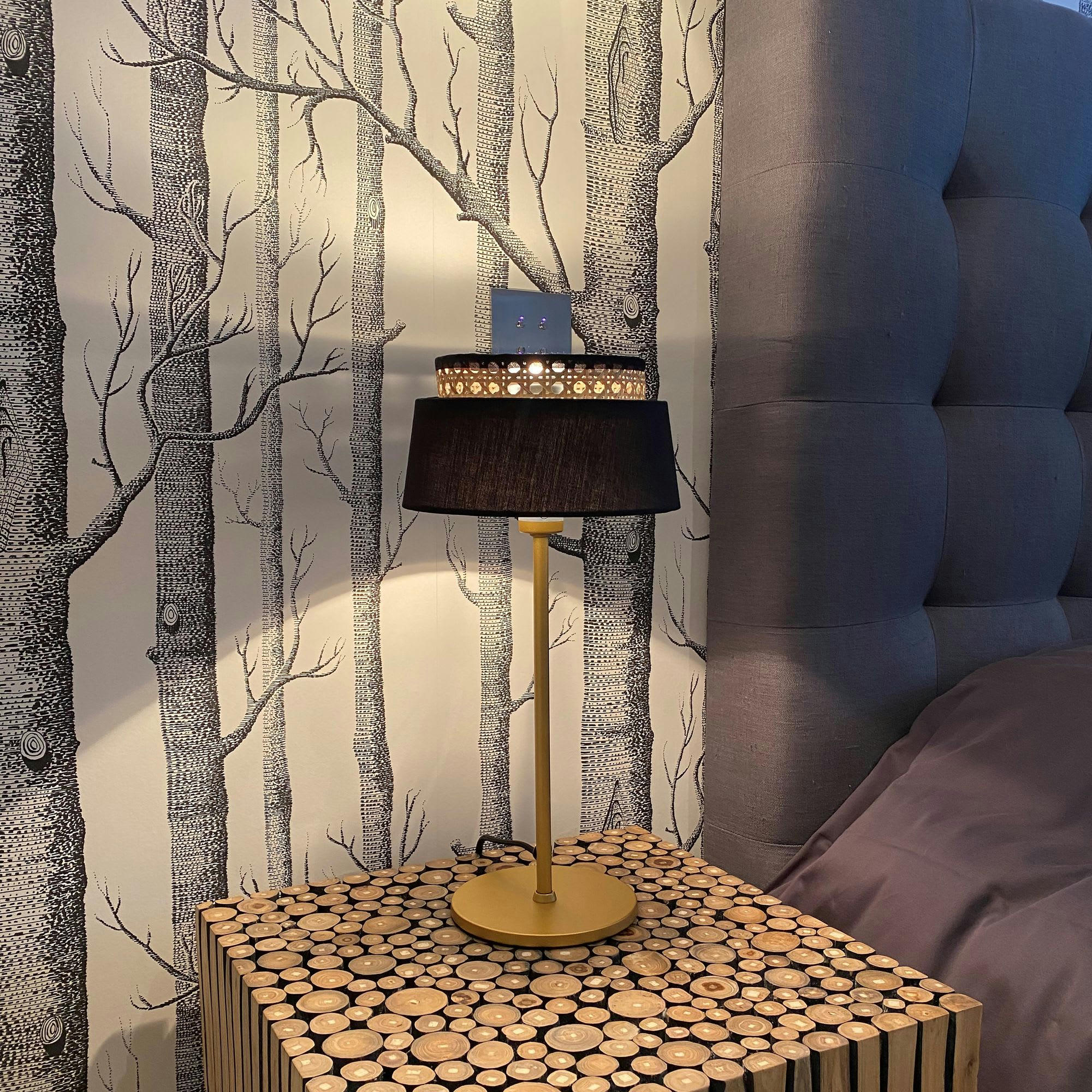 AVERO - Lampe de table en métal noir et doré h41cm