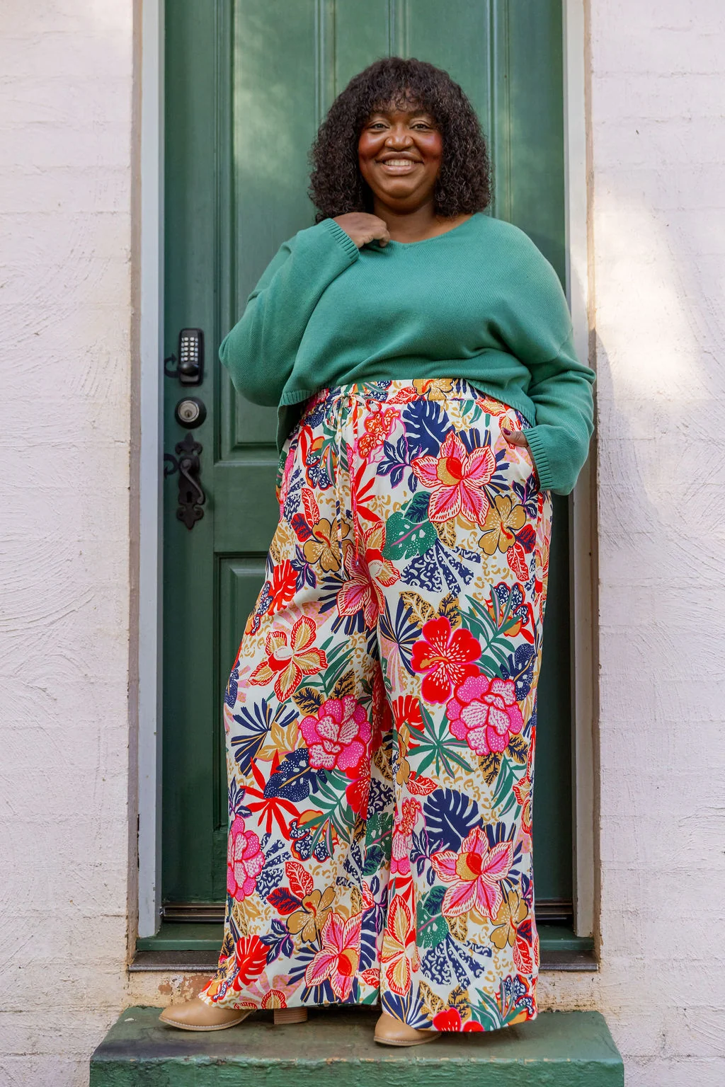 Gina Pant in Hibiscus
