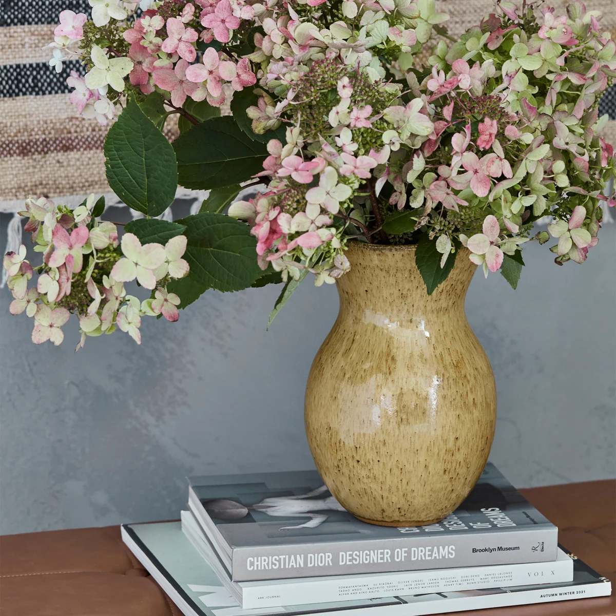 House Doctor - Corp Vase