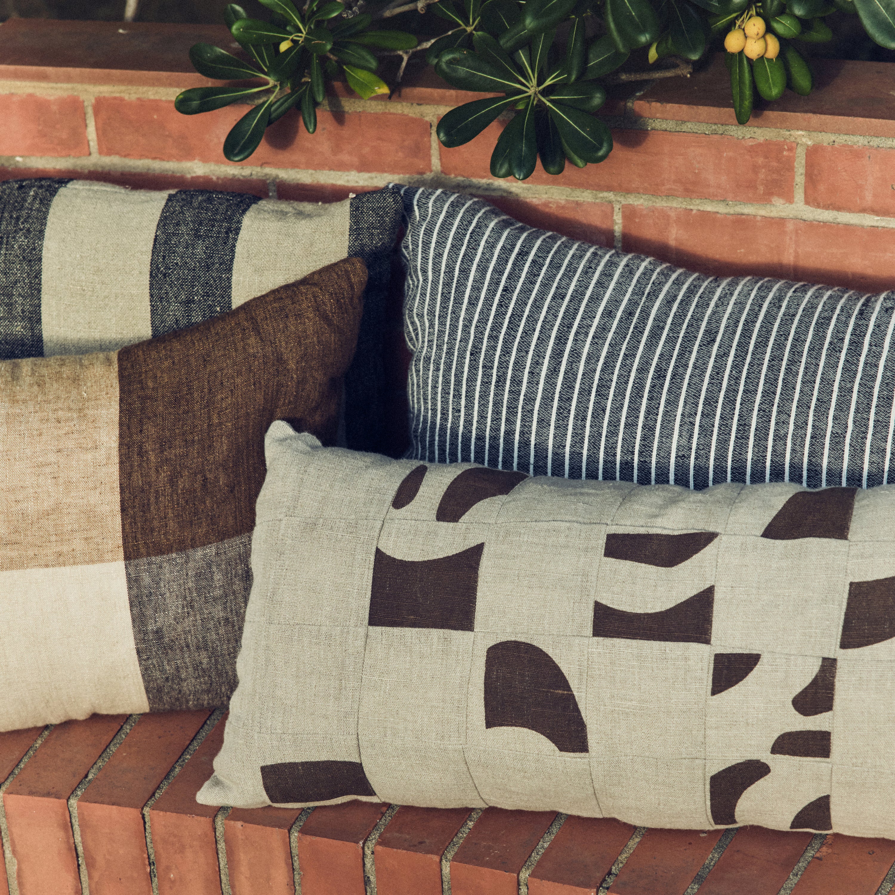 HKliving Natural Sierkussen 30 x 70 cm - Patched