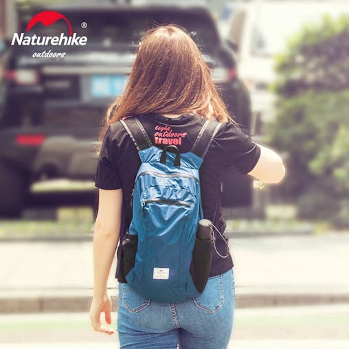 NNEOBA Ultralight 18L Foldable Waterproof Hiking Backpack - Blue