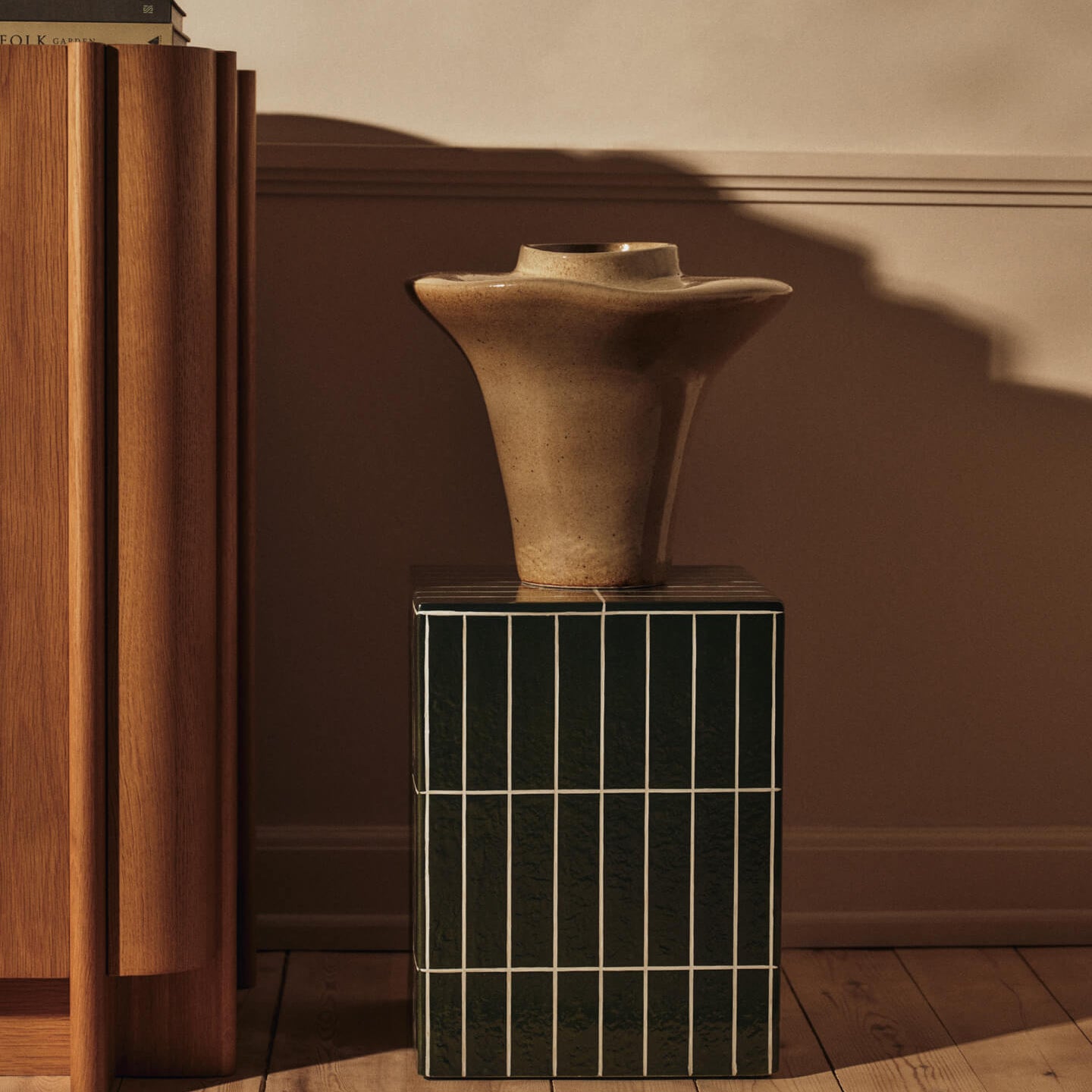 Ferm Living Pillar Bijzettafel H 42 cm - Dark Green