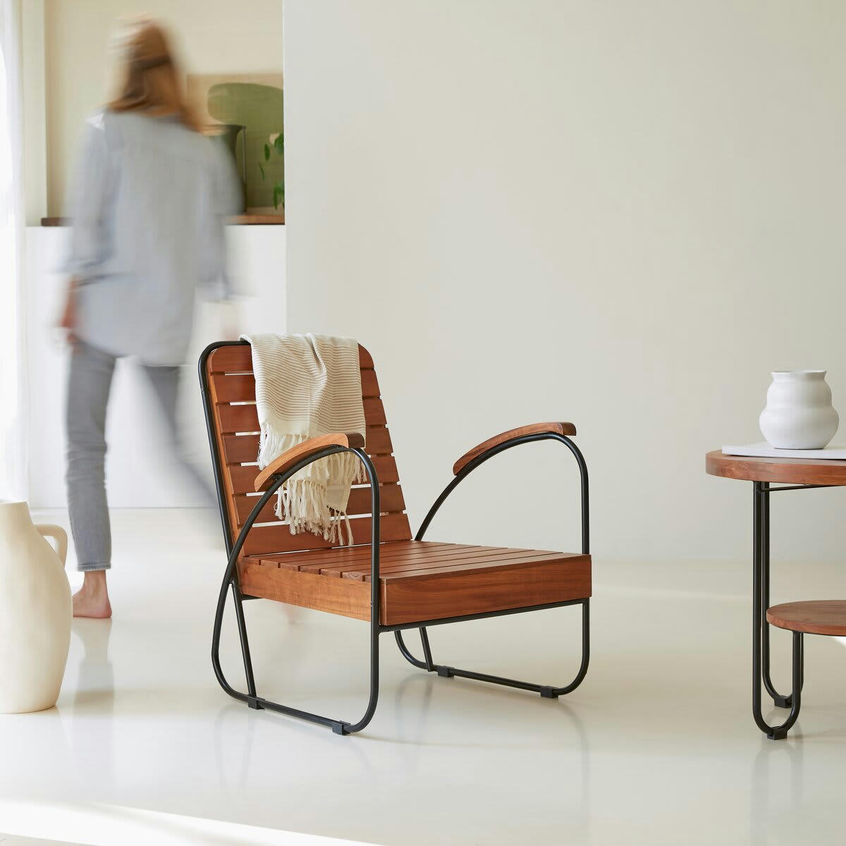 KEY WOOD - Fauteuil en acacia massif