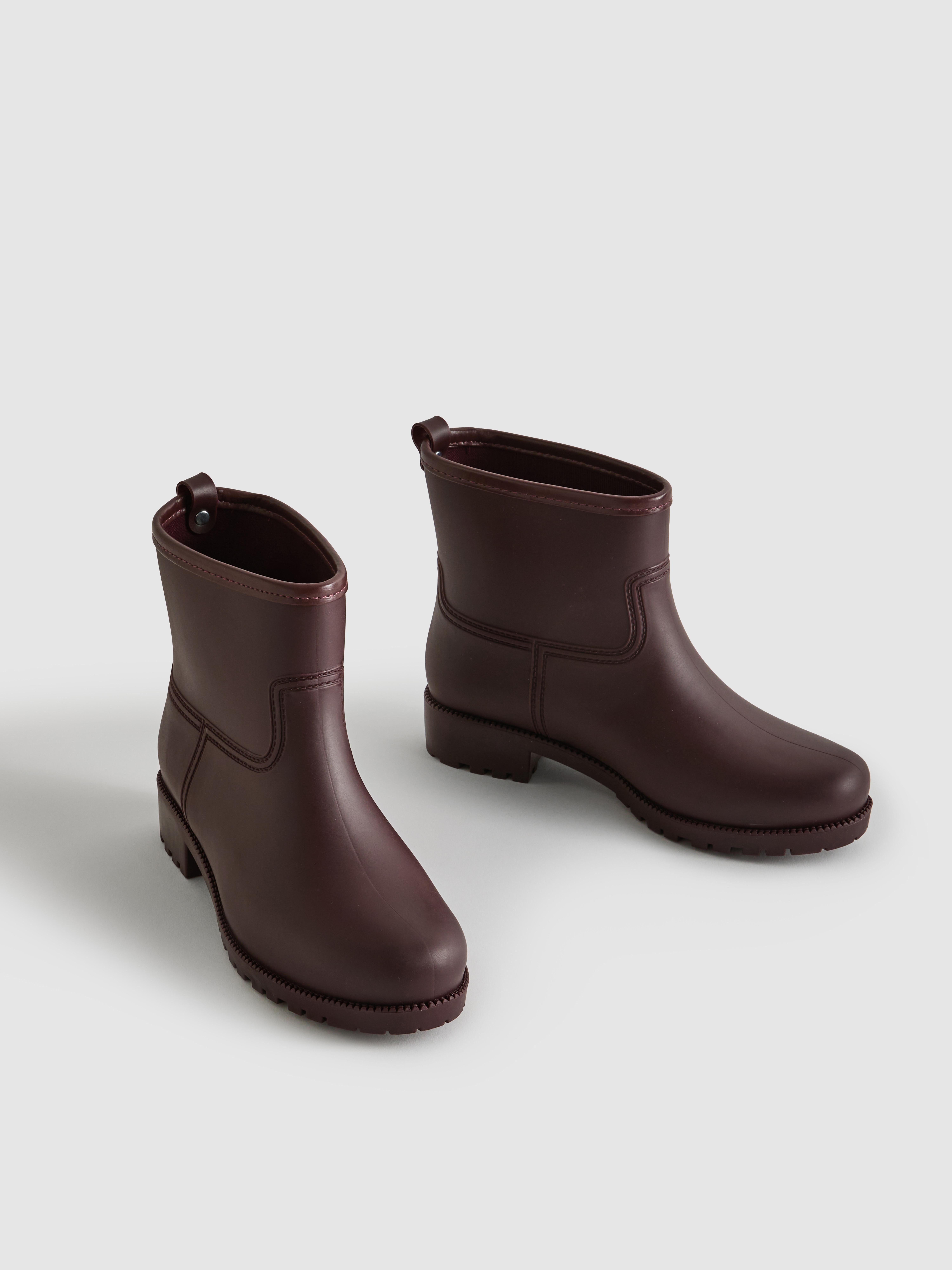 Chunky Low Top Rain Boot