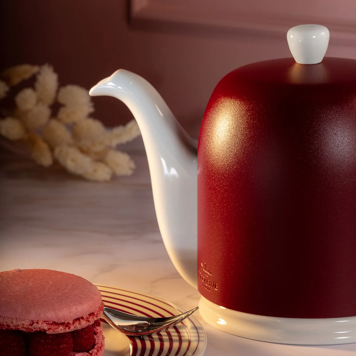Théière 4 tasses cloche bordeaux